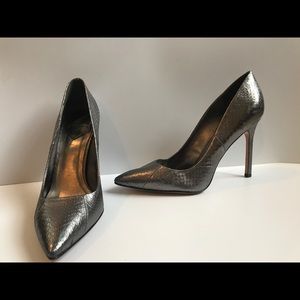 B Brian Atwood Joelle Gunmetal Snakeskin Pump